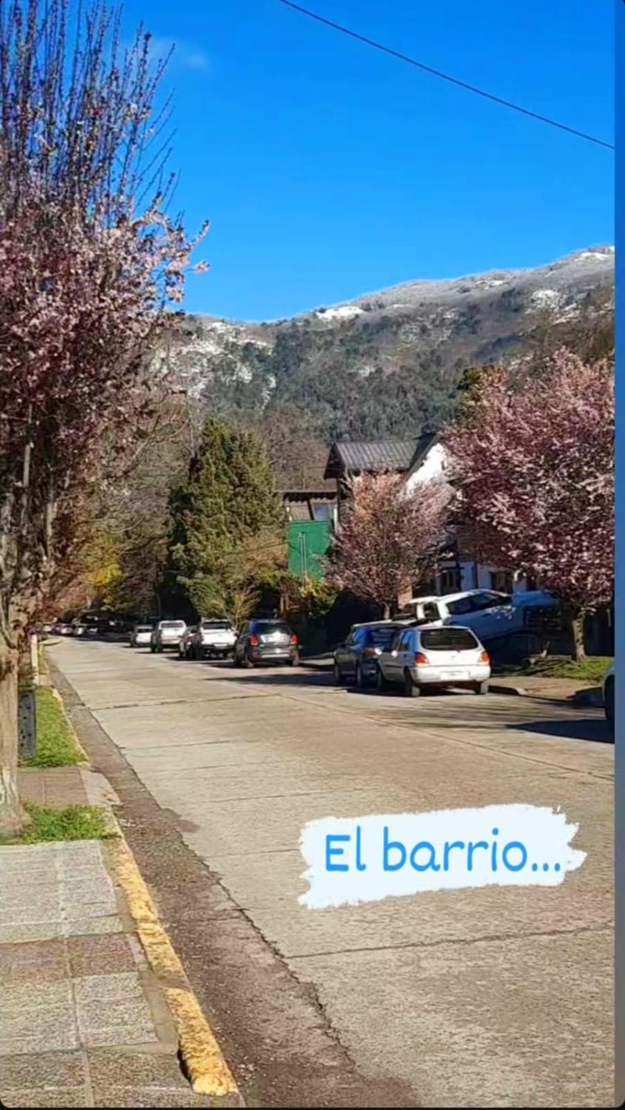 Apartment Rentahouse-smandes Casa Con Arroyo *